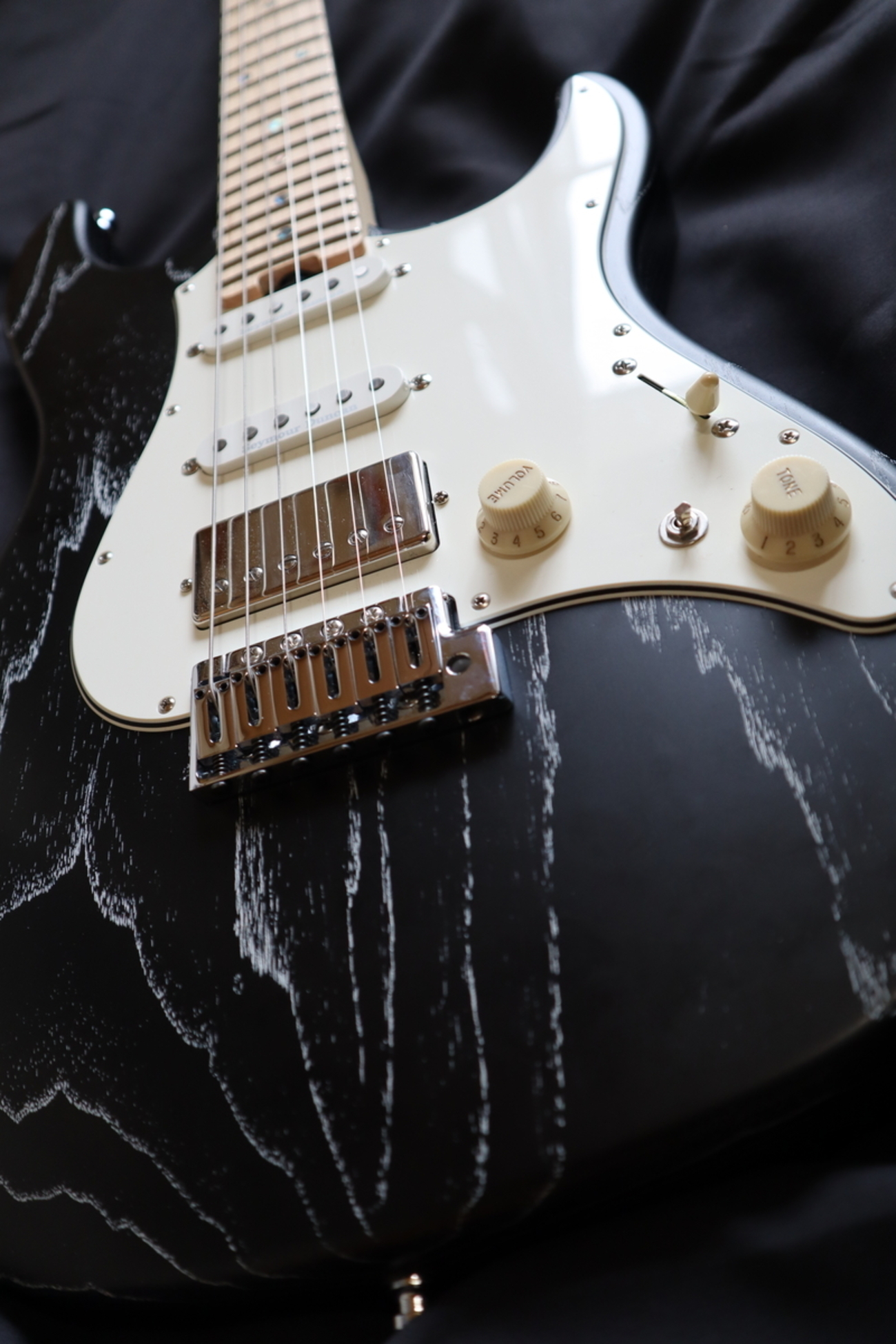 ESP Snapper 購入！レビュー！！ - COEのギター休憩室
