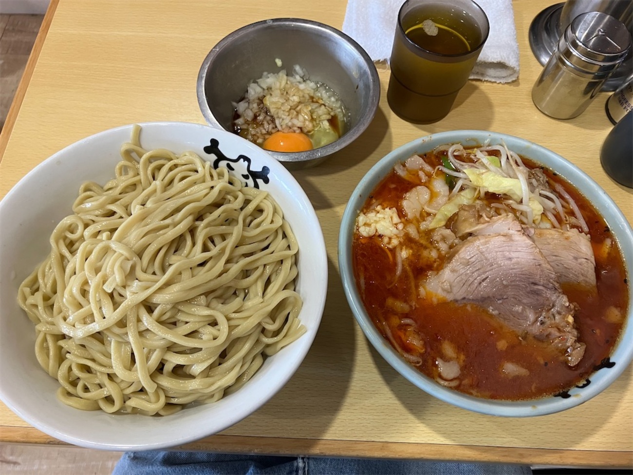 ラーメン二郎 八王子野猿街道店2〜大つけ麺／辛い奴／たまねぎたまご