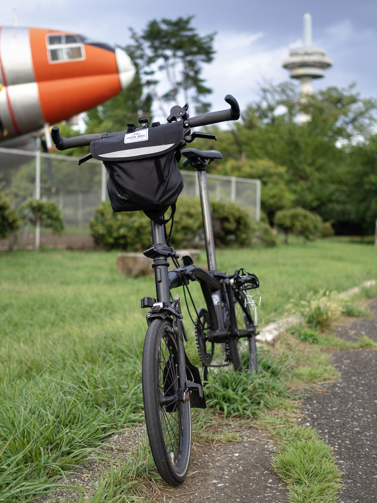 POTA BIKEのフロントバッグをブロンプトンにつけた - 豪鬼メモ