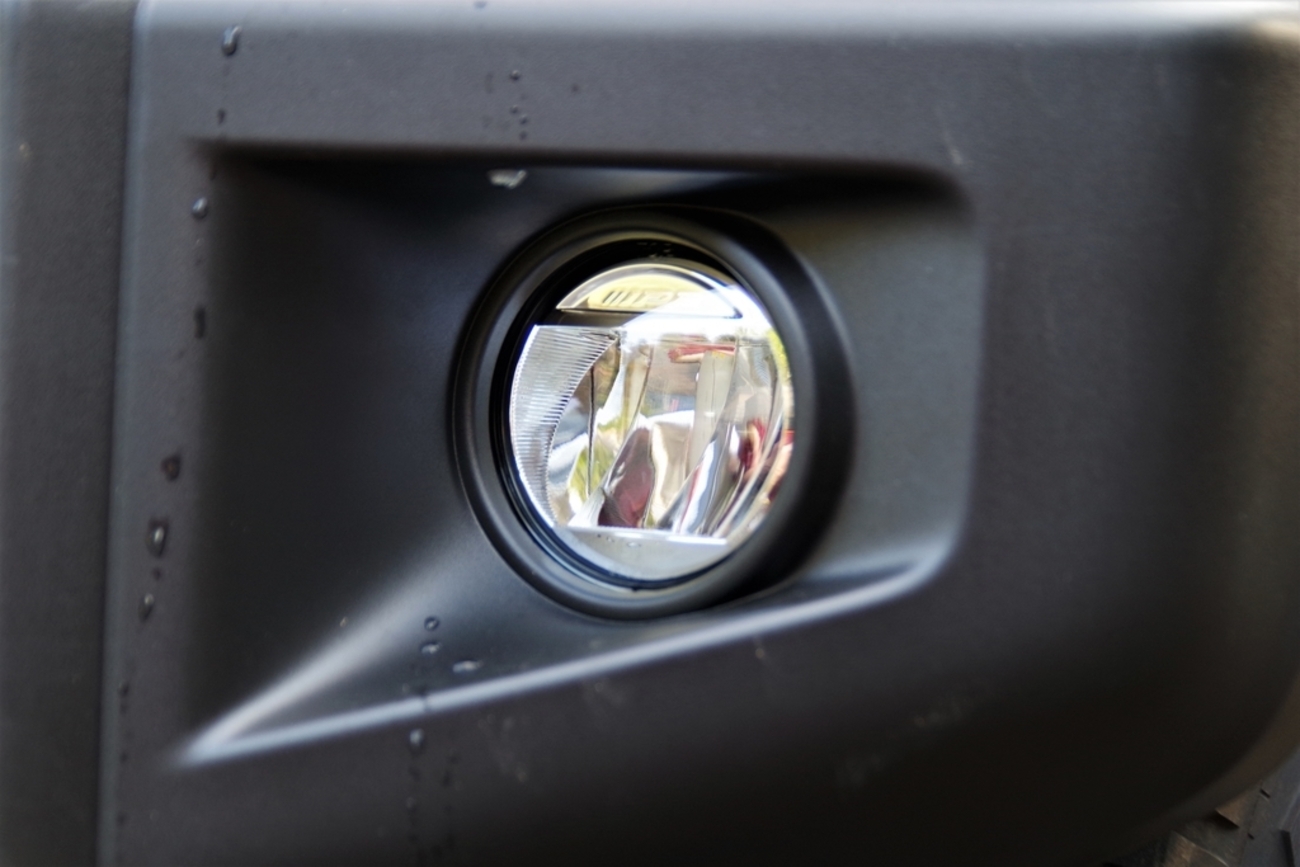 ズズキjb 64ジムニー用 純正オプションledフォグランプ(ipf)