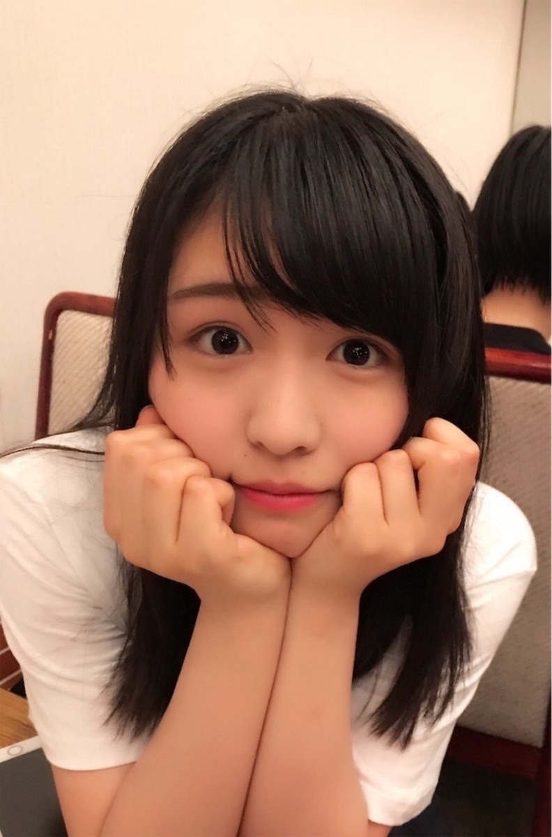 長濱ねる　推しメンタオル 欅坂46長濱ねる、バスタオル1枚で想像力を刺激＜写真集・話題の