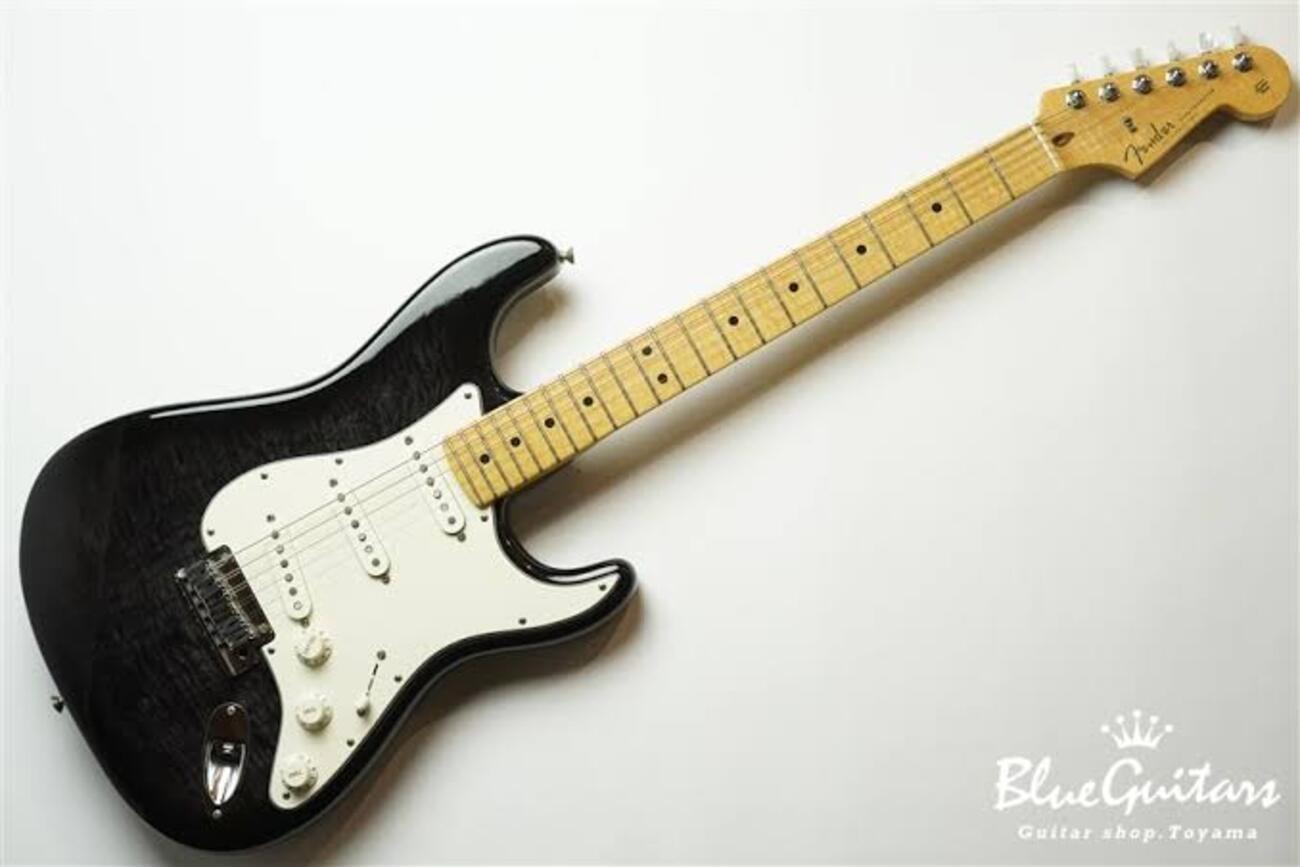 Fender Custom Shop Custom Deluxe Stratocaster レビュー 