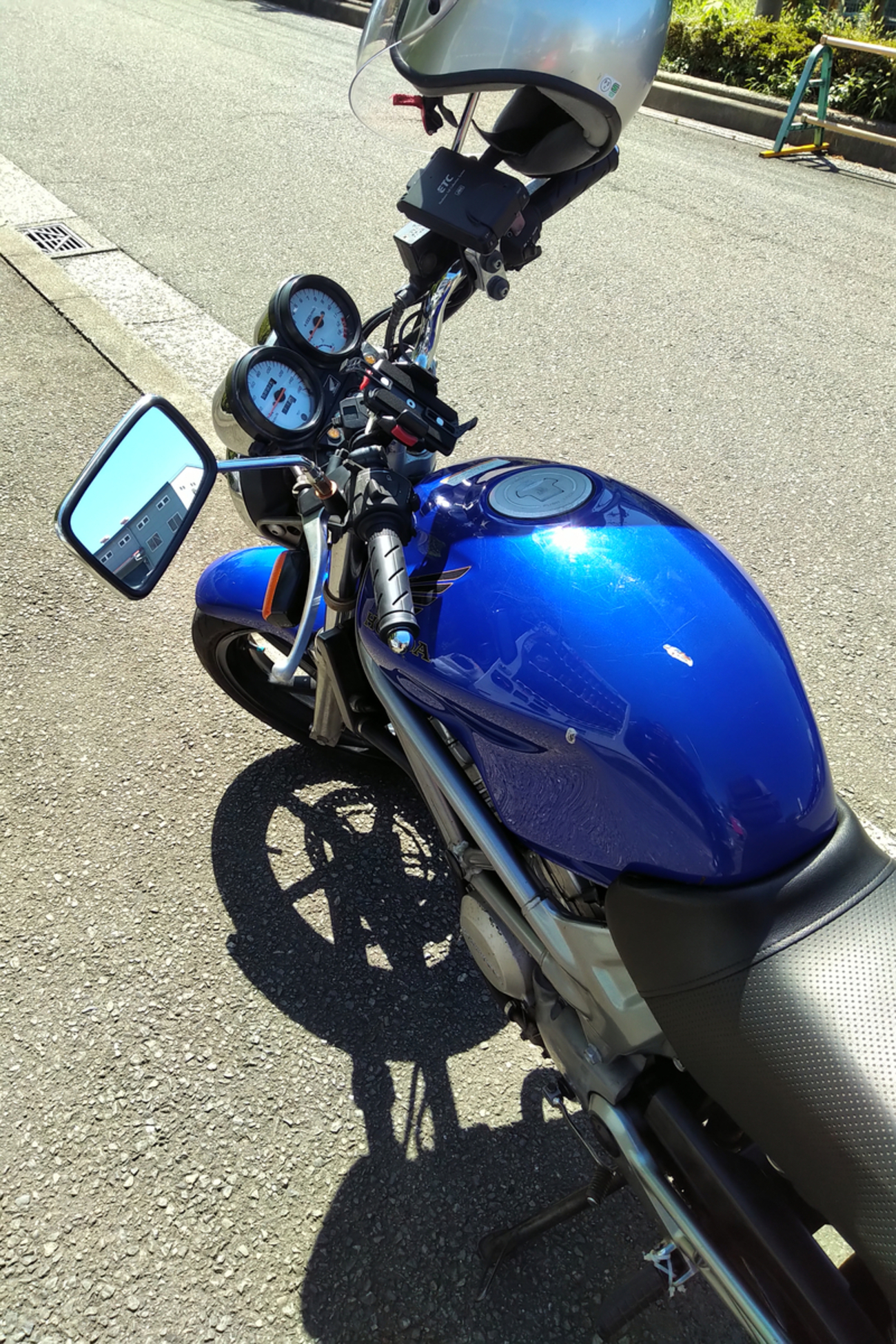 VTR250 レギュレーター交換 - ODのうろうろ日記