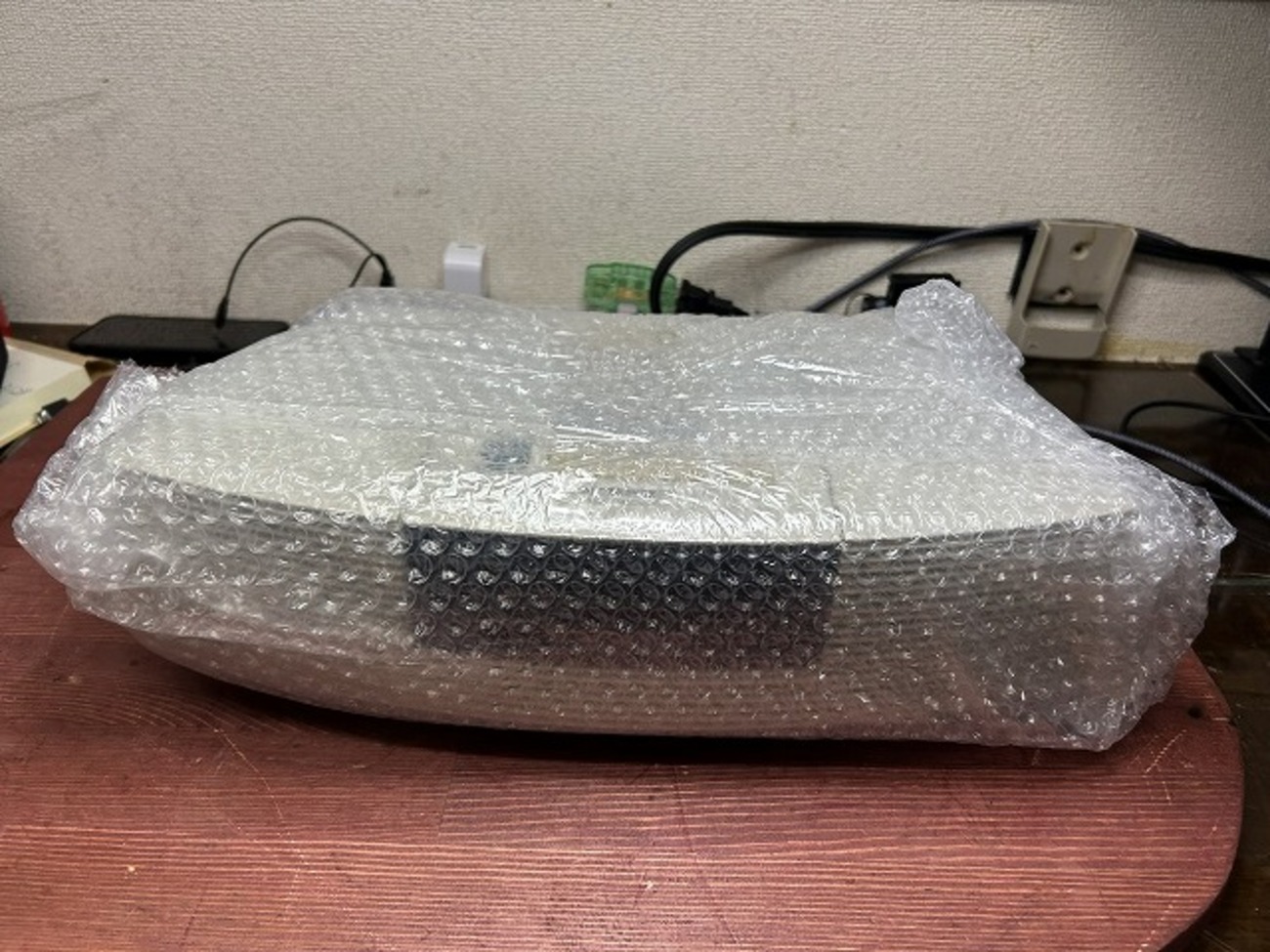 間違って1000円で落としてしまった初代のBOSE Wave Music Systemの修理