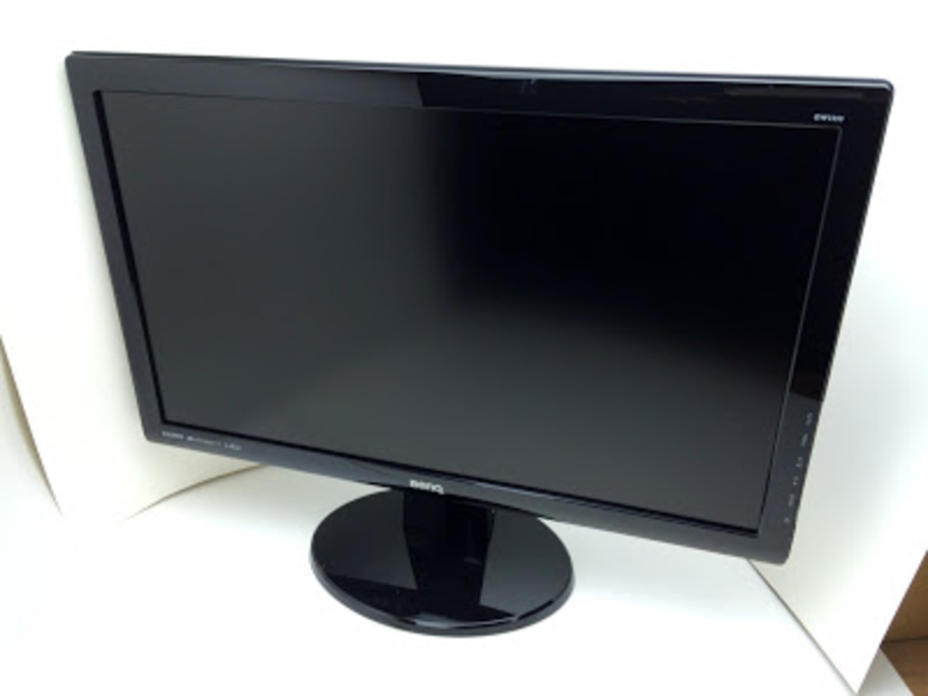 BenQ GW2255HM（21.5型VAフルHD）を購入しました。消費電力など 