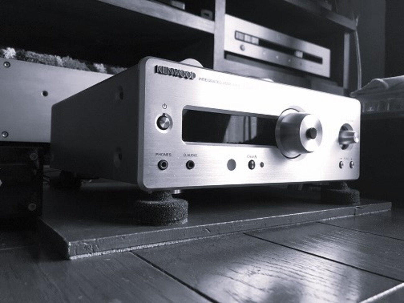 KENWOOD R-K1000KENWOOD R-K1000 デジタルアンプ／チューナー リモコンあり