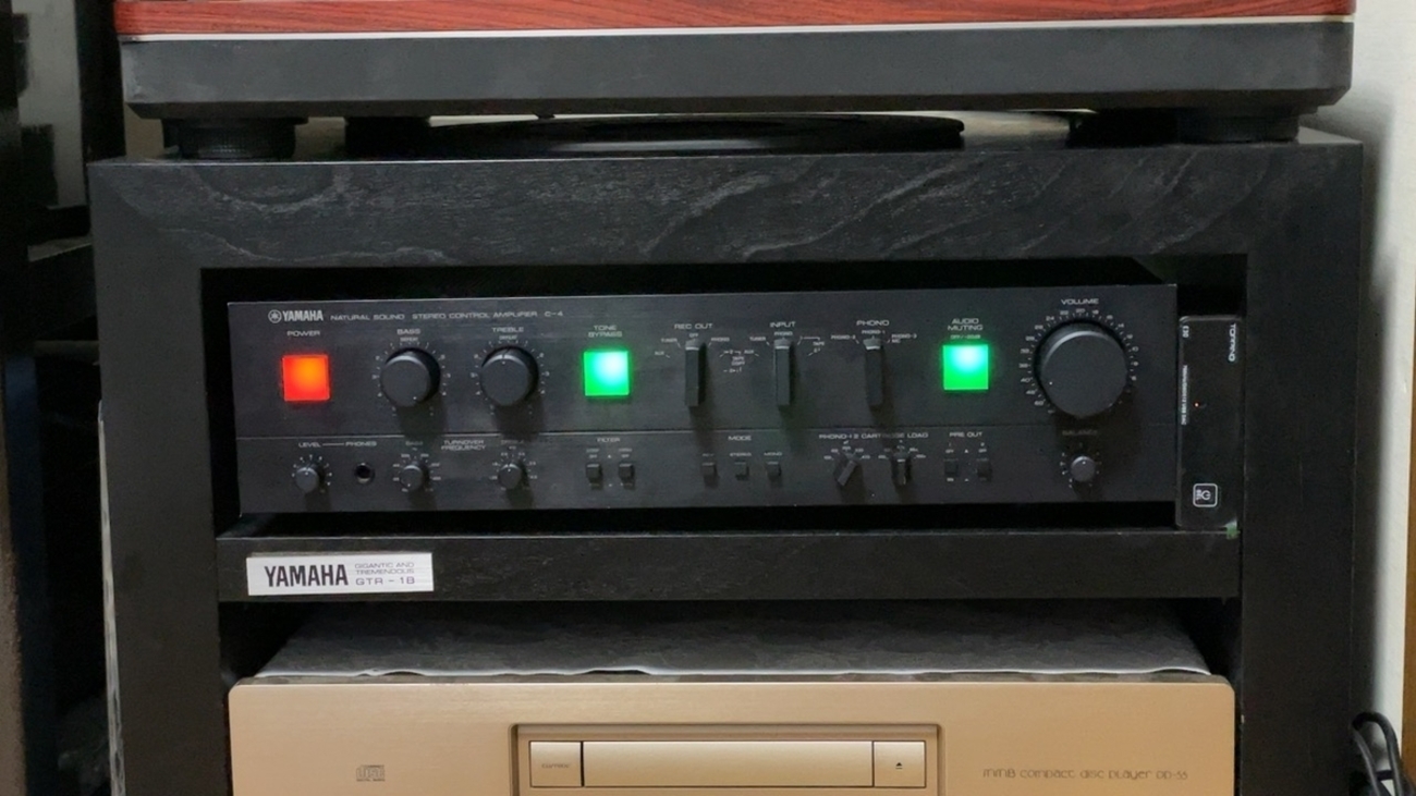 ヤマハ プリアンプ YAMAHA C-4 まじめ