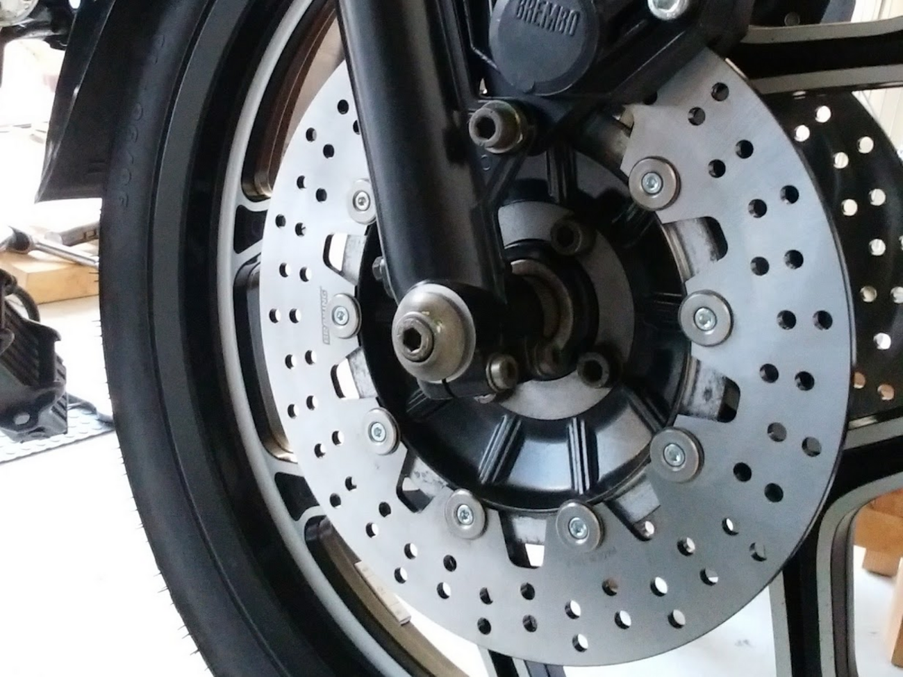 ブレーキローターについて - 1989年式 BMW R100RS の備忘録