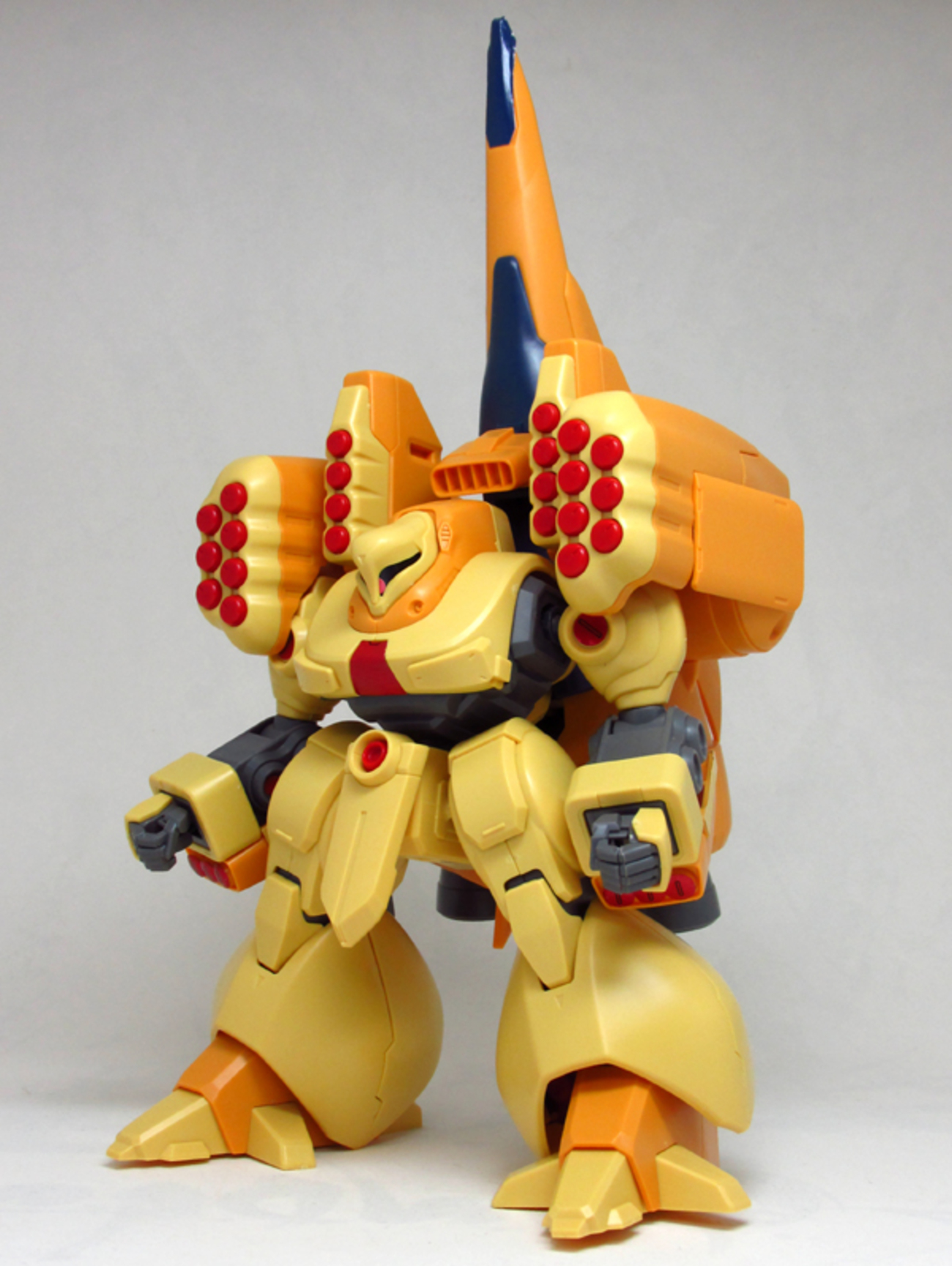 バンダイ(BANDAI) HGUC 1/144 AMX-102 ズサ (機動戦士ガンダムZZ) Amazon | バンダイ(BANDAI) HGUC 1/144 AMX-102 ズサ (機動戦士