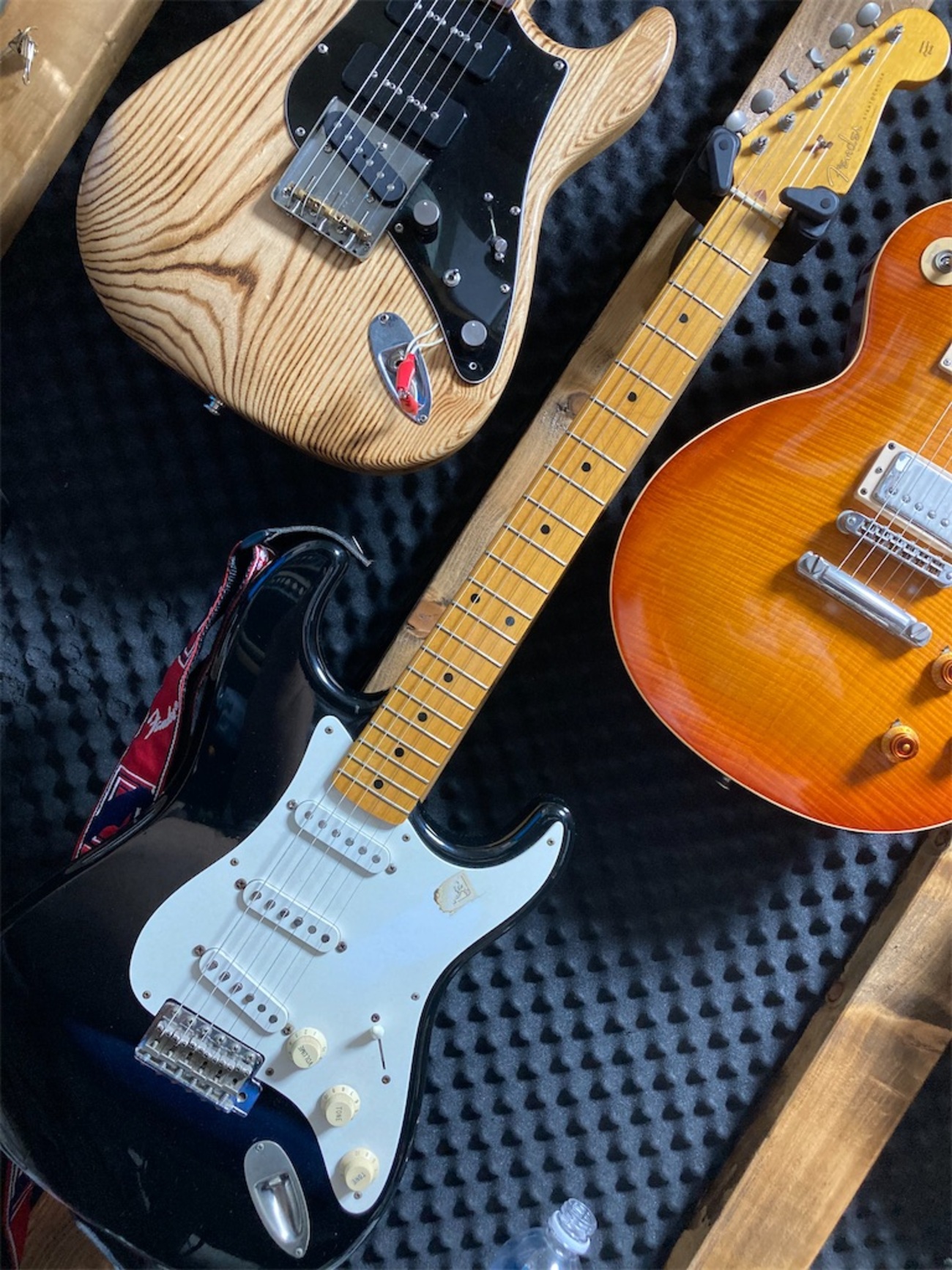fender japanのアッセンブリー交換作業 - UMA sound works