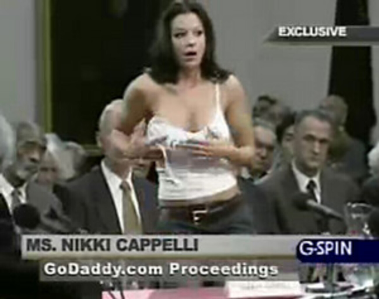 TV中継　乳首 スーパーボウルの乳首の復讐 - 映画評論家町山智浩アメリカ日記