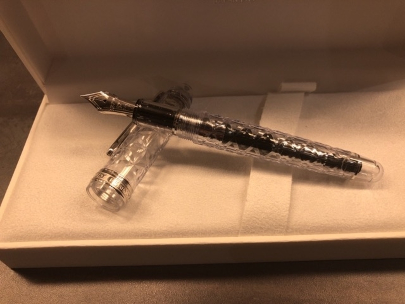 Platinum CENTURY #3776 六花 万年筆 字幅F（STAs -STATIONERY STATION 