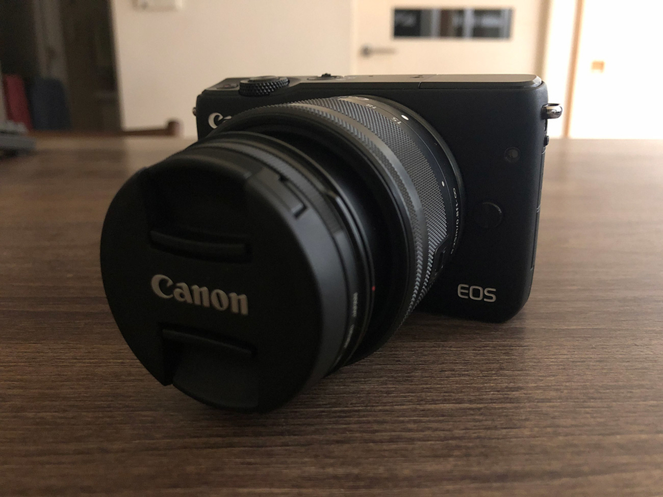 1万円以下の単焦点レンズ「Neewer 35mm f/1.7 マニュアルフォーカス単 