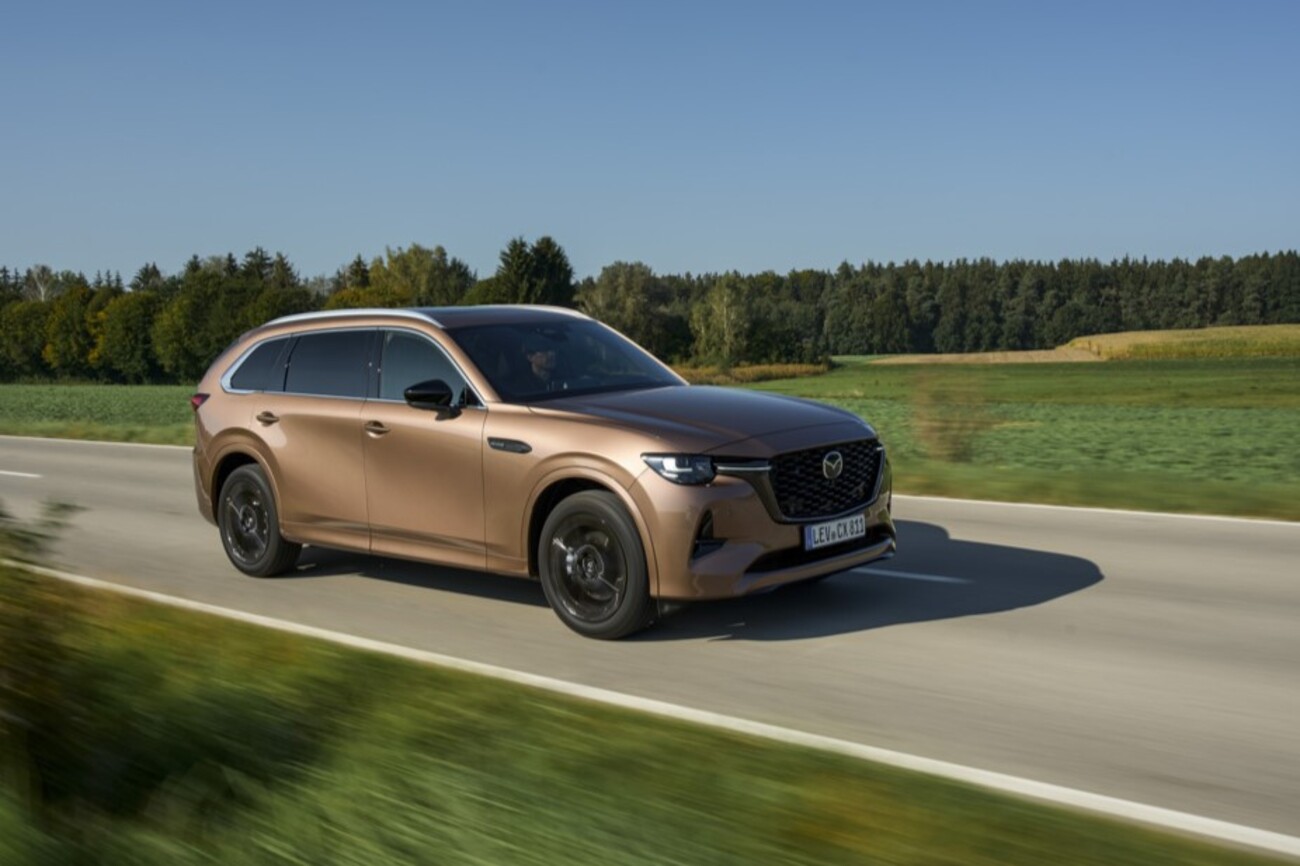 海外で「CX-80（欧州仕様）」の試乗レポートが公開され始めたので