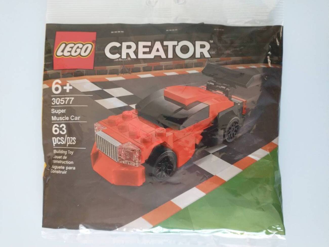 レゴ®クリエイターの赤い小さな車。LEGO® 30577 レビュー。 - よう先生 