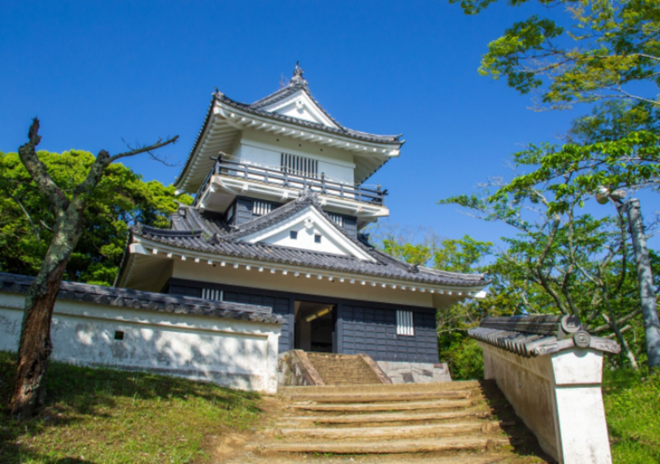 月見里茂 作 苗代 第170回直木三十五賞決定！ 万城目学『八月の御所グラウンド