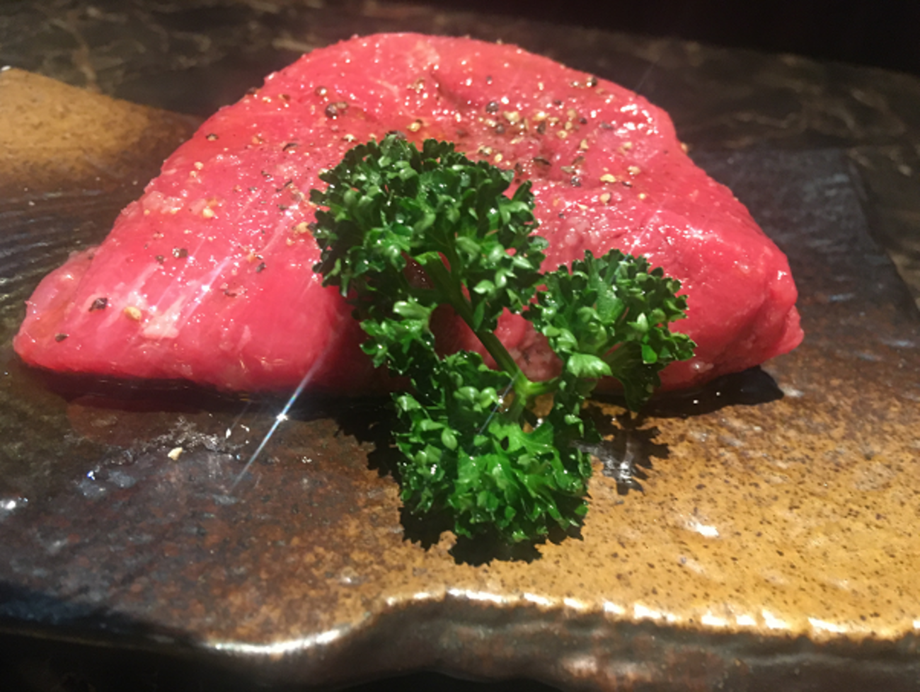 東京都品川区 焼肉 鳴尾.b 牛赤身肉研究所 こだわりが強い不思議な焼肉屋! - 焼肉図鑑