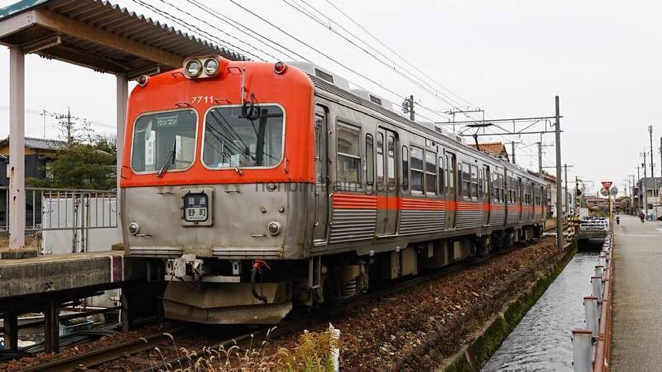 北陸鉄道 石川線 7000系（東急7000系） 7700系（京王3000系） - のんて 