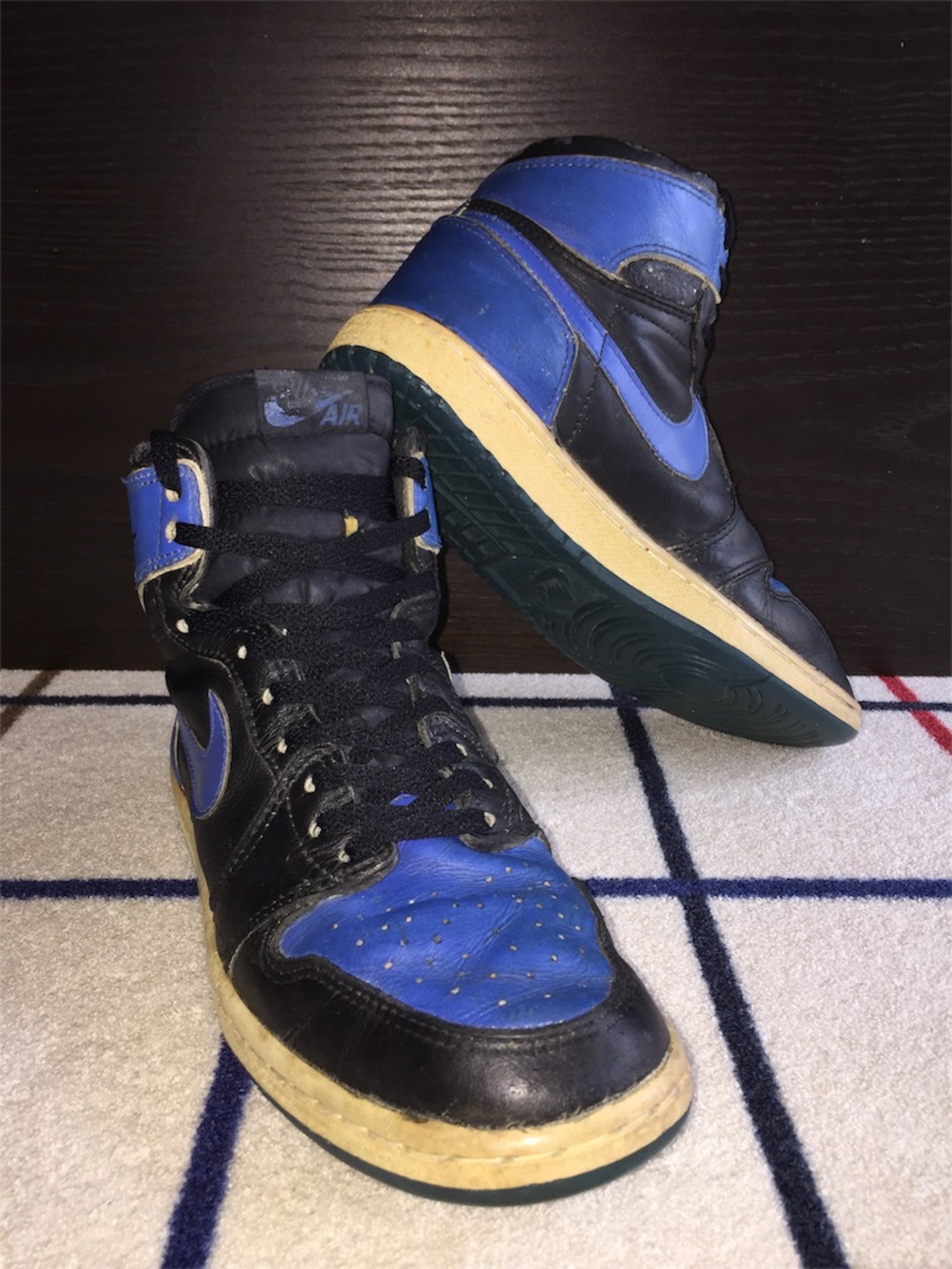 NIKE AIR JORDAN 1 ORIGINAL 1985 - OVER300km