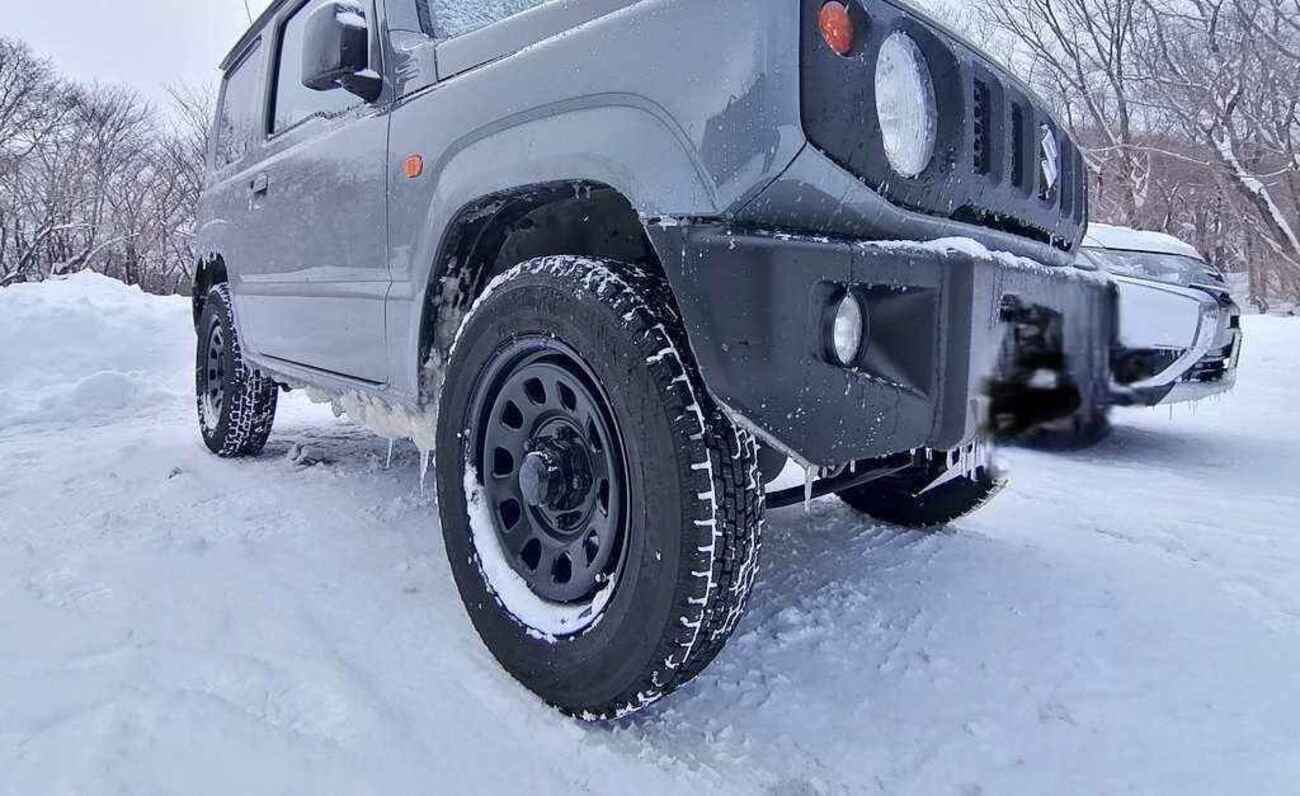 ジムニーは雪道に弱い」は勘違い！ジムニーこそ雪道最強である理由と 