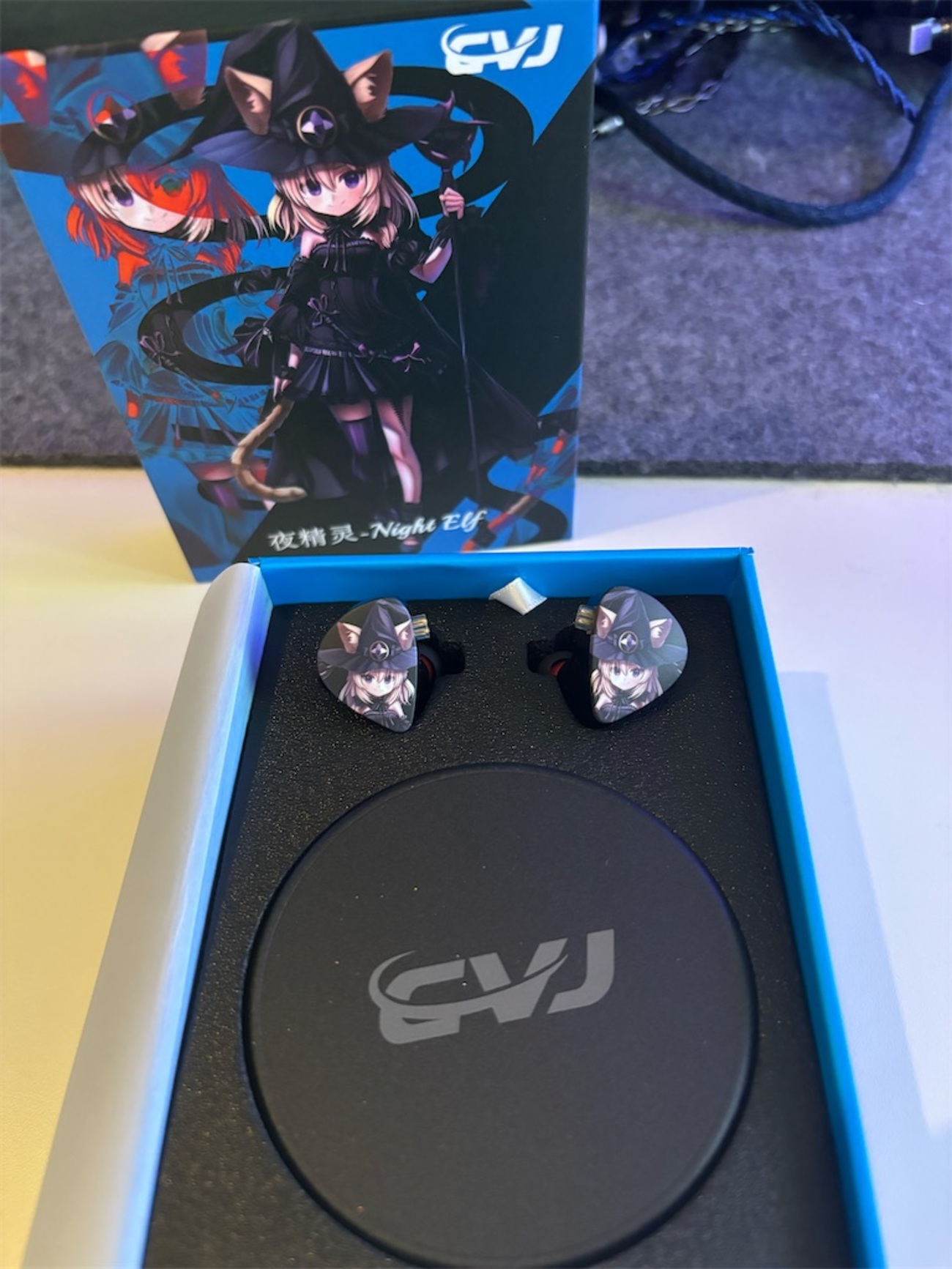 初提供いただいイヤホンレビュー！CVJ NightElf！！ - しゅけガジェット CVJ Nightelf （素材）イヤホン 有線 IEM カナル型 イヤホン 2チャンネル3ユニットイヤホンモニタリング器 銀メッキ