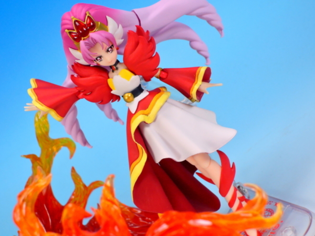 S.H.フィギュアーツ キュアスカーレット で遊ぼう！ - YOの玩具箱