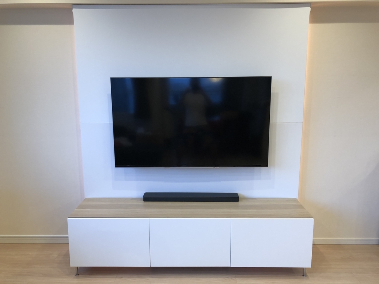 DIY】ディアウォールでテレビを壁掛けにしてIKEAのBESTA（ベストー）を 