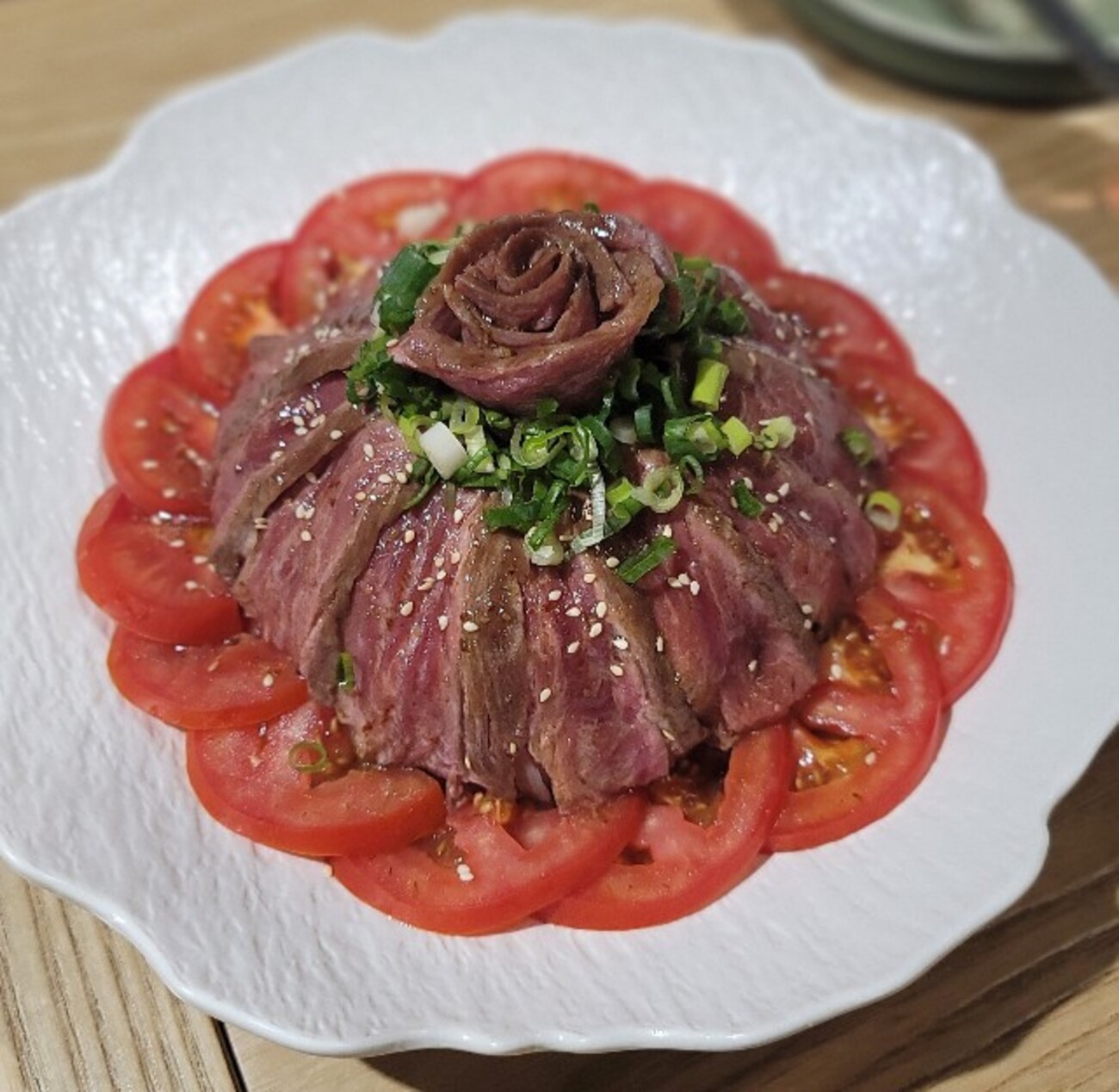 牛】台北:鍋以外の一品料理も牛づくし！「牛叙温体牛肉火鍋」@行天宮