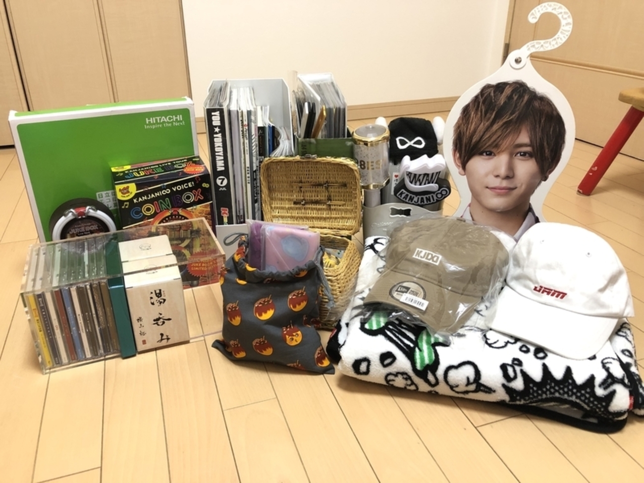 断捨離編】ジャニヲタが令和元日にグッズを断捨離してみた - 鴉