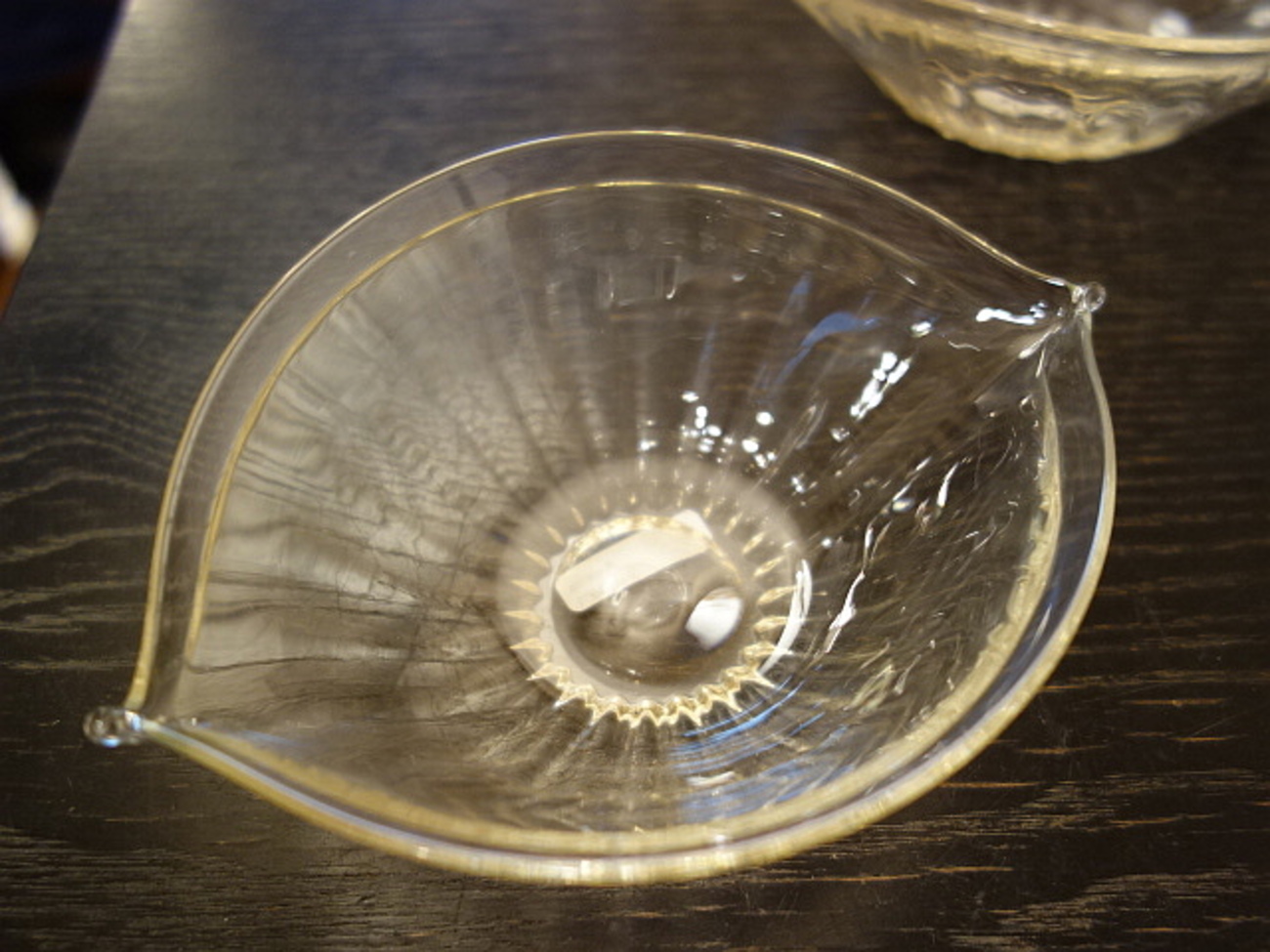 ガラス作家・巳亦敬一さんの展示会へ - 白央篤司の独酌ときどき自炊日記Ⅱ