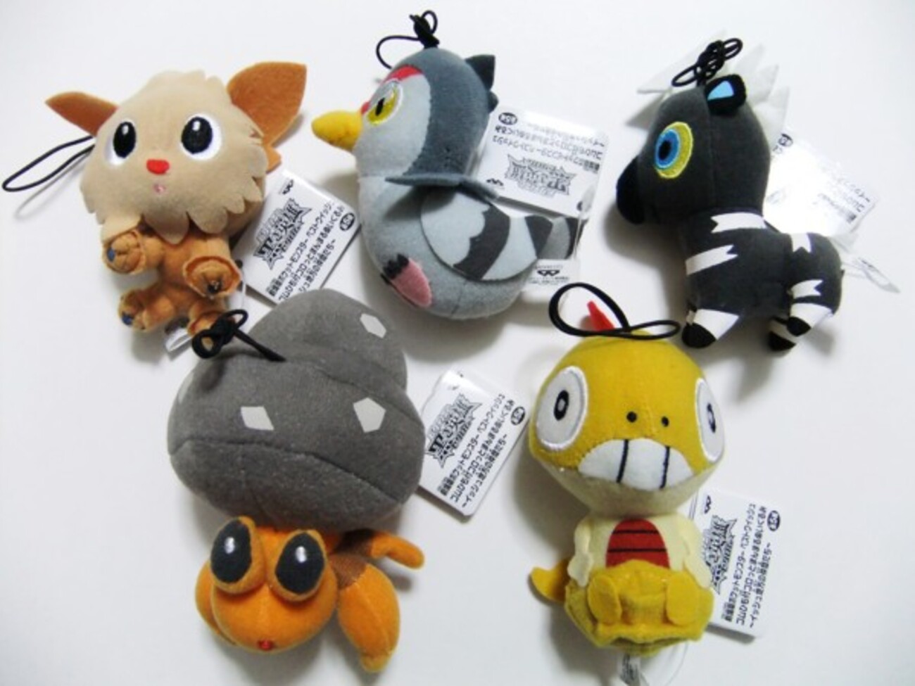 バンプレスト 劇場版ポケットモンスターベストウイッシュ ゴムひも付 