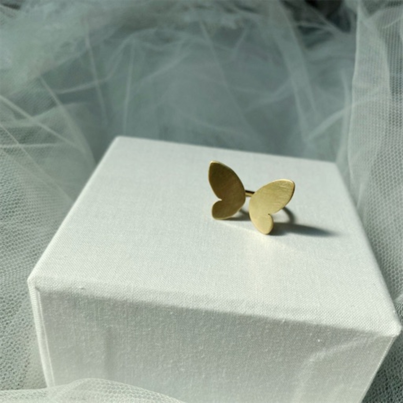 8月の消費 8UEDE Rama Ring - 稼いだ金全部使うウーマン