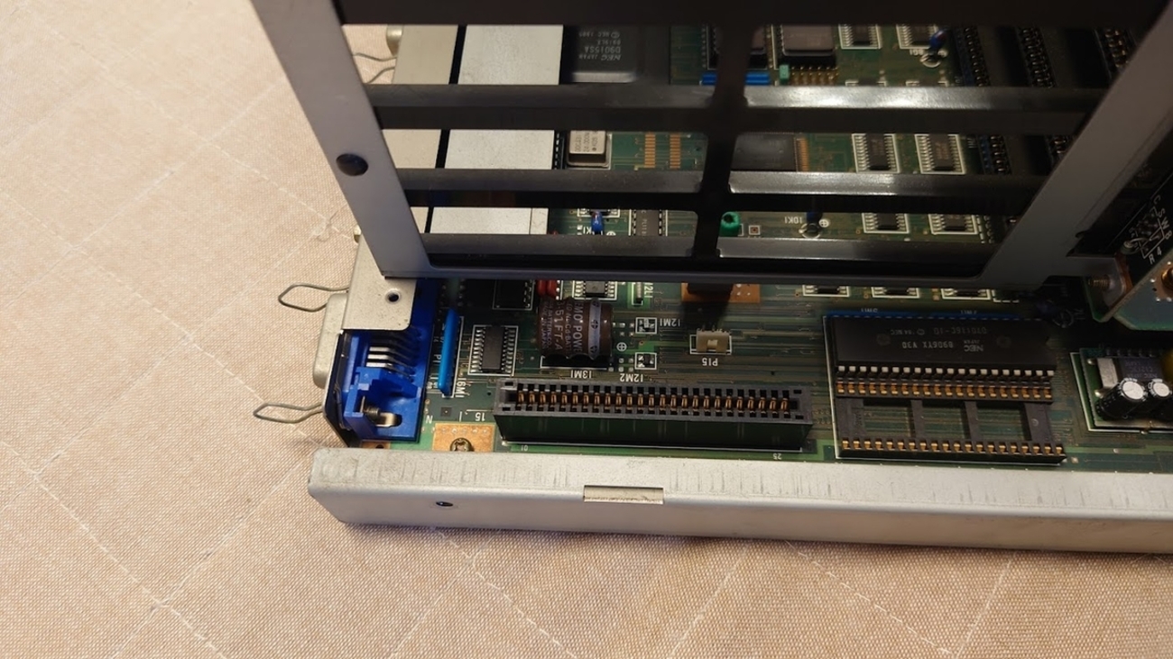 NEC パソコン PC-9801DX/U2 電源起動 NEC パソコン PC-9801DX/U2 電源起動 関東全域お届け込 その他