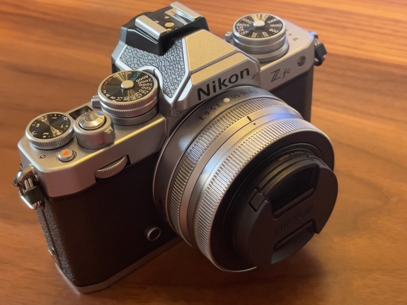 Nikon すごい zfc 純正付属品あり