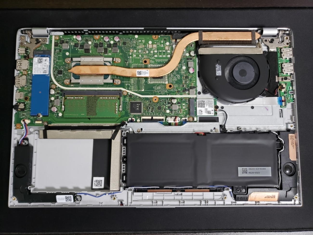 ASUS VivoBook 15 X512JAを分解してメモリ増設 - RamuneMemo