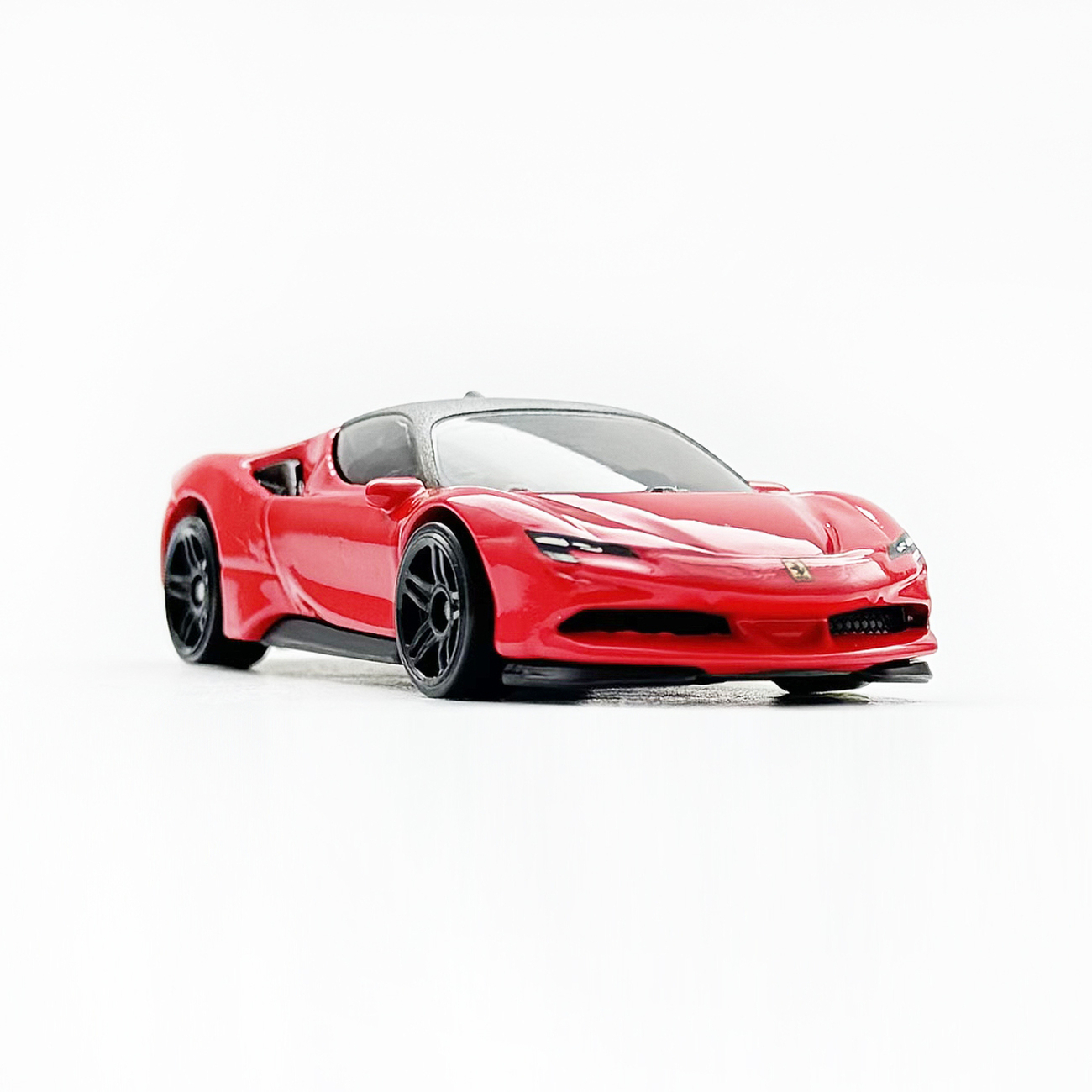 FERRARI SF90 STRADALE - 増えすぎたミニカーに愛を捧ぐ