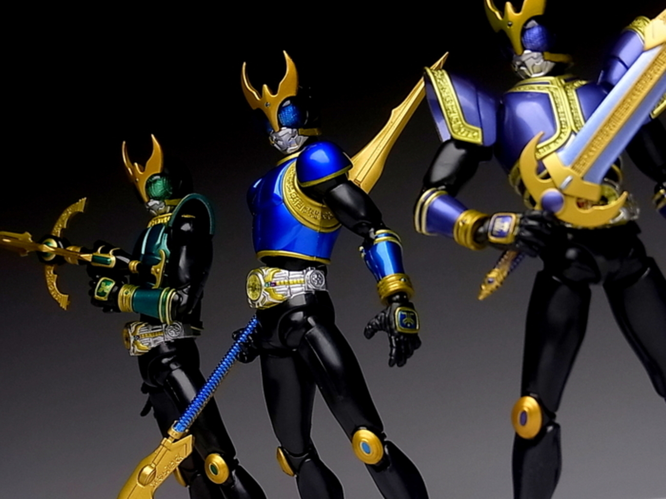 S.H.フィギュアーツ 仮面ライダークウガ ライジングドラゴン・ペガサス 