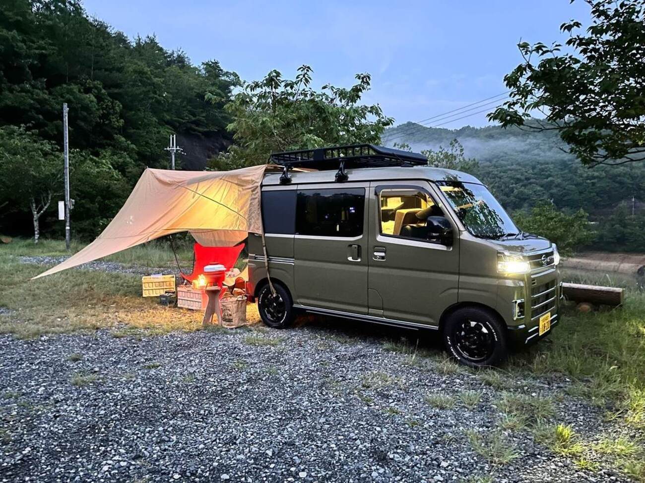 遊べる軽キャンピングカー！アトレーBASEで車中泊キャンプを