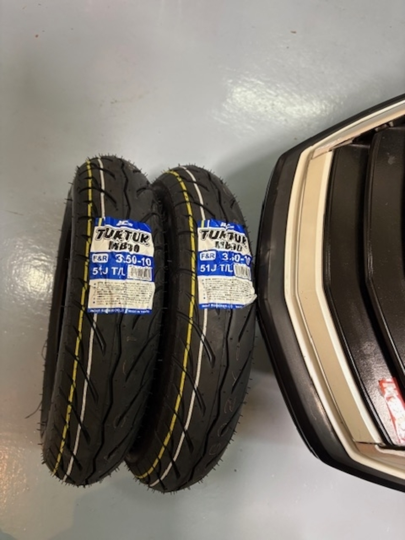 スペイシー125のタイヤ交換記 - 気ままなﾊﾞｲｸ生活