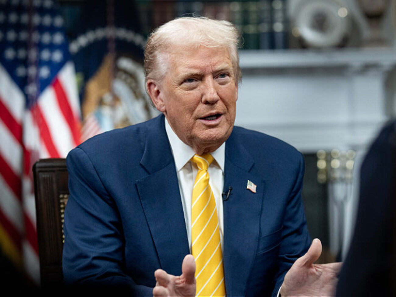 【米】「扇動は重大犯罪だ」:トランプ大統領、軍に対し「違法な命令」に従わぬよう命じた民主党議員を厳しく批判 - (フィリピン中部の)ボホール島 ...