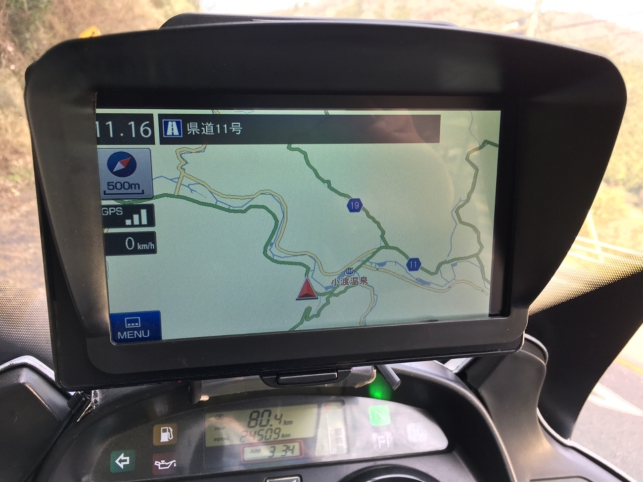 バイク装着用ナビ Amazon | エムティーケー(MTK) 2024年度版地図搭載 バイク用ナビ