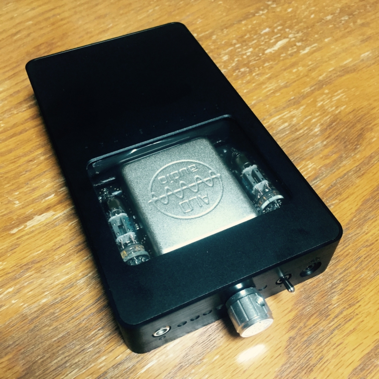 アンプ ALO  Audio continental  dual mono ALO Continental Dual Mono DAC/Amp Review