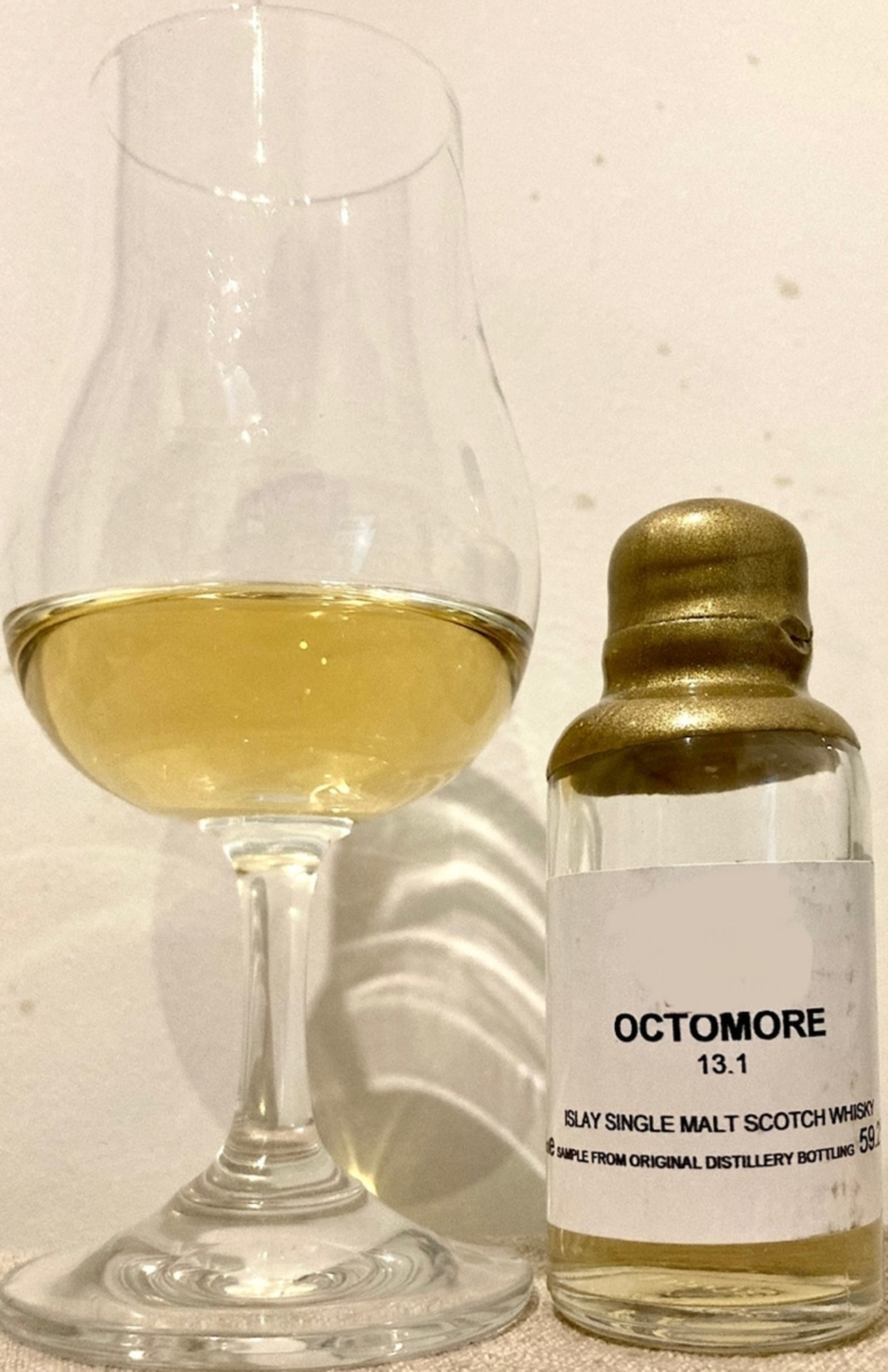 オクトモア 13.1／Octomore 13.1 - ホームレス ドランカー