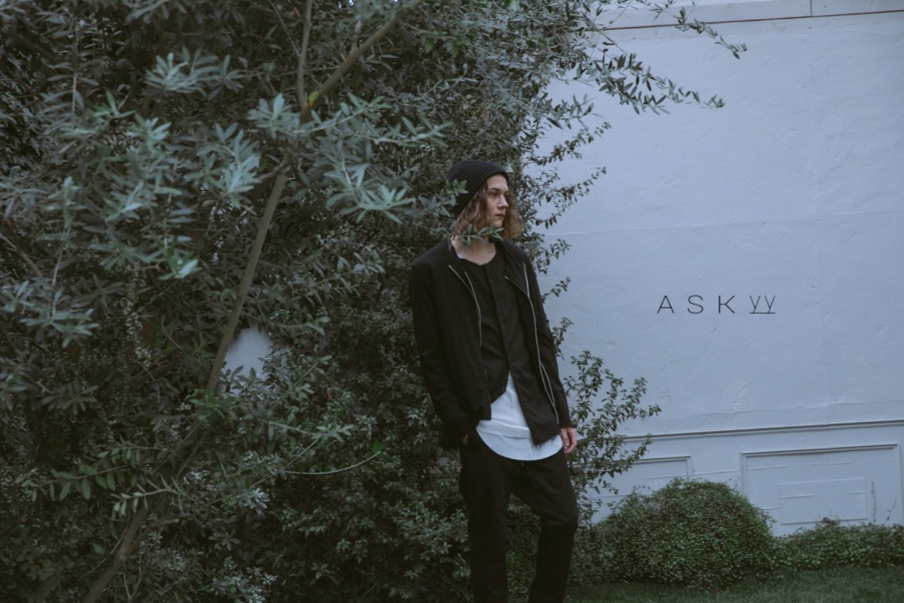 New Brand / 