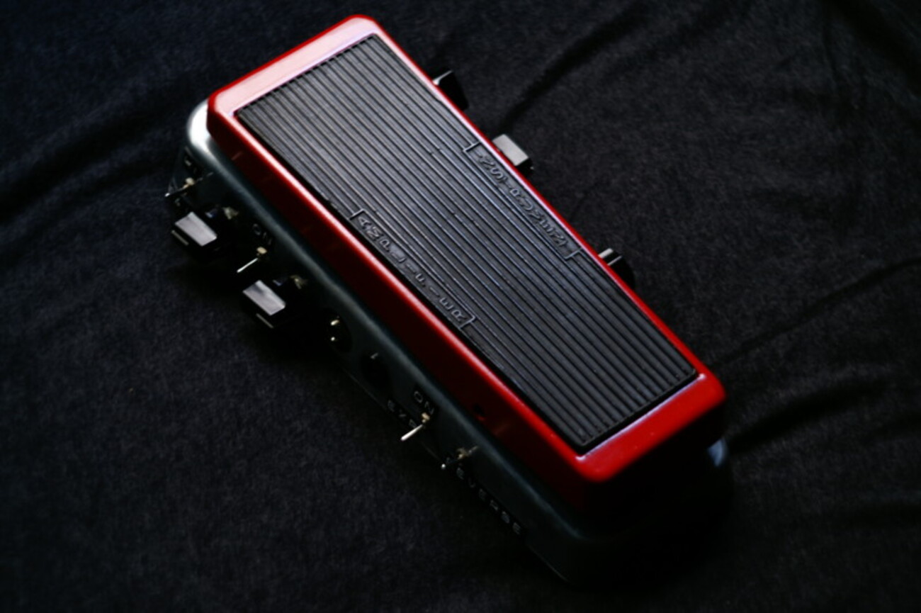 September sound wah fuzz 最終値下げ ラムズヘッド系ペダル！September Sound Fuzzをレビュー | 魔法