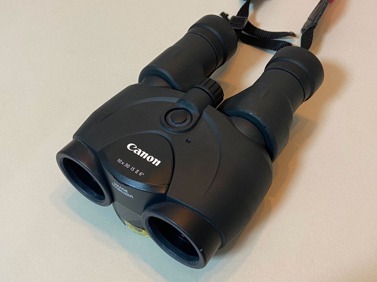 Canon 10x30 IS II 双眼鏡 防振（キヤノン（Canon）の防振双眼鏡  