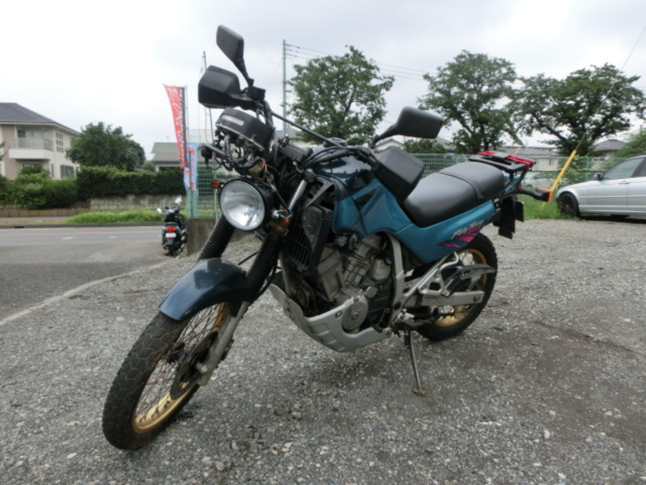 ホンダ・トランザルプ 400V - バイクショップアイルのブログ