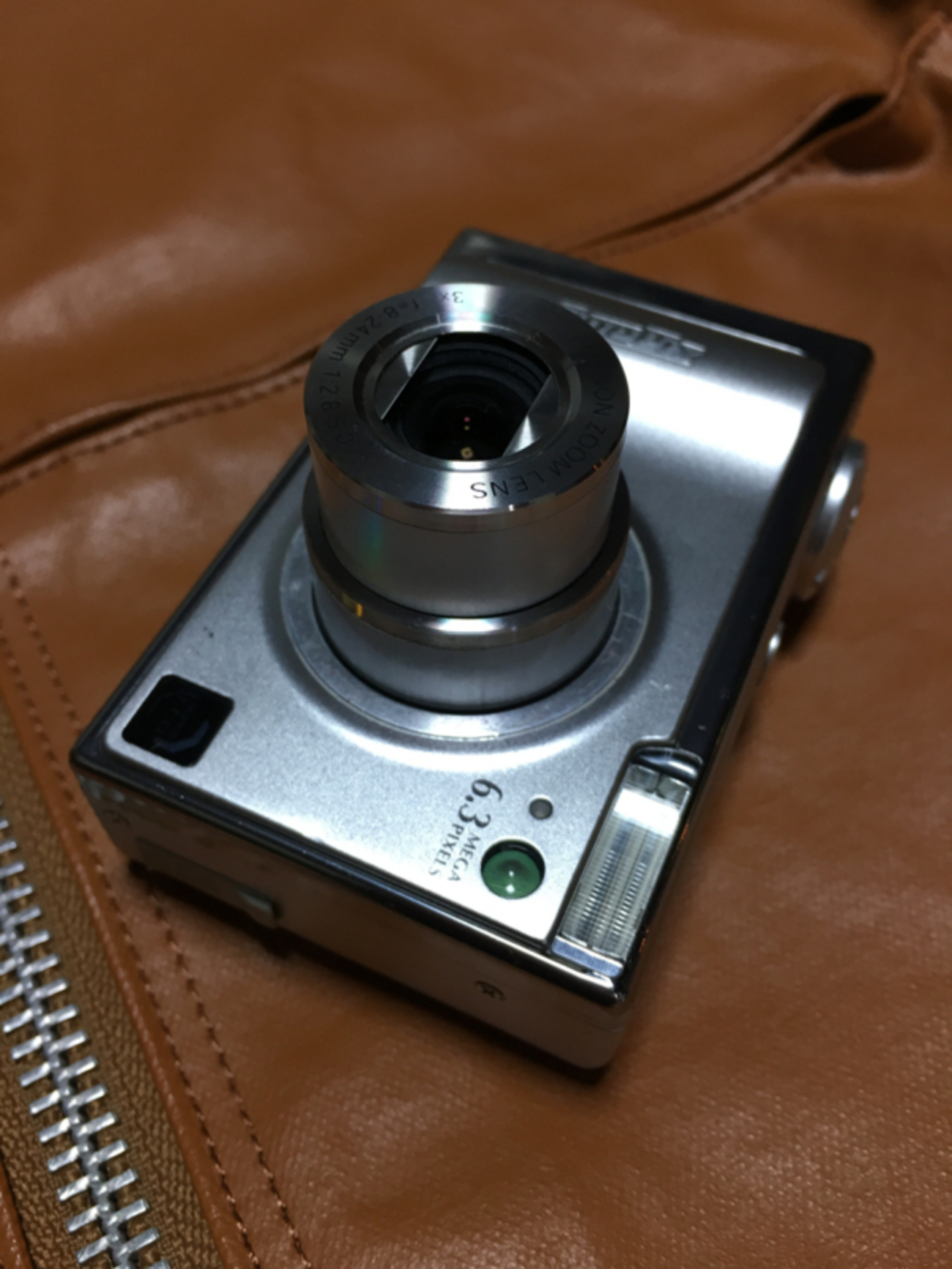 日記：「あんときのデジカメ」 富士フィルム FinePix F11 「2005年の 