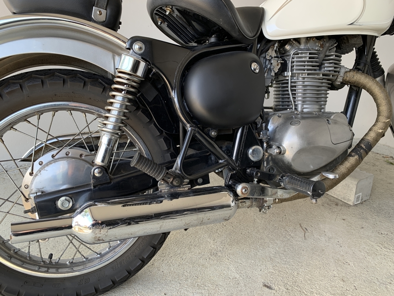 いよいよ大和マフラー取り付けます（準備・バンテージ巻き編 