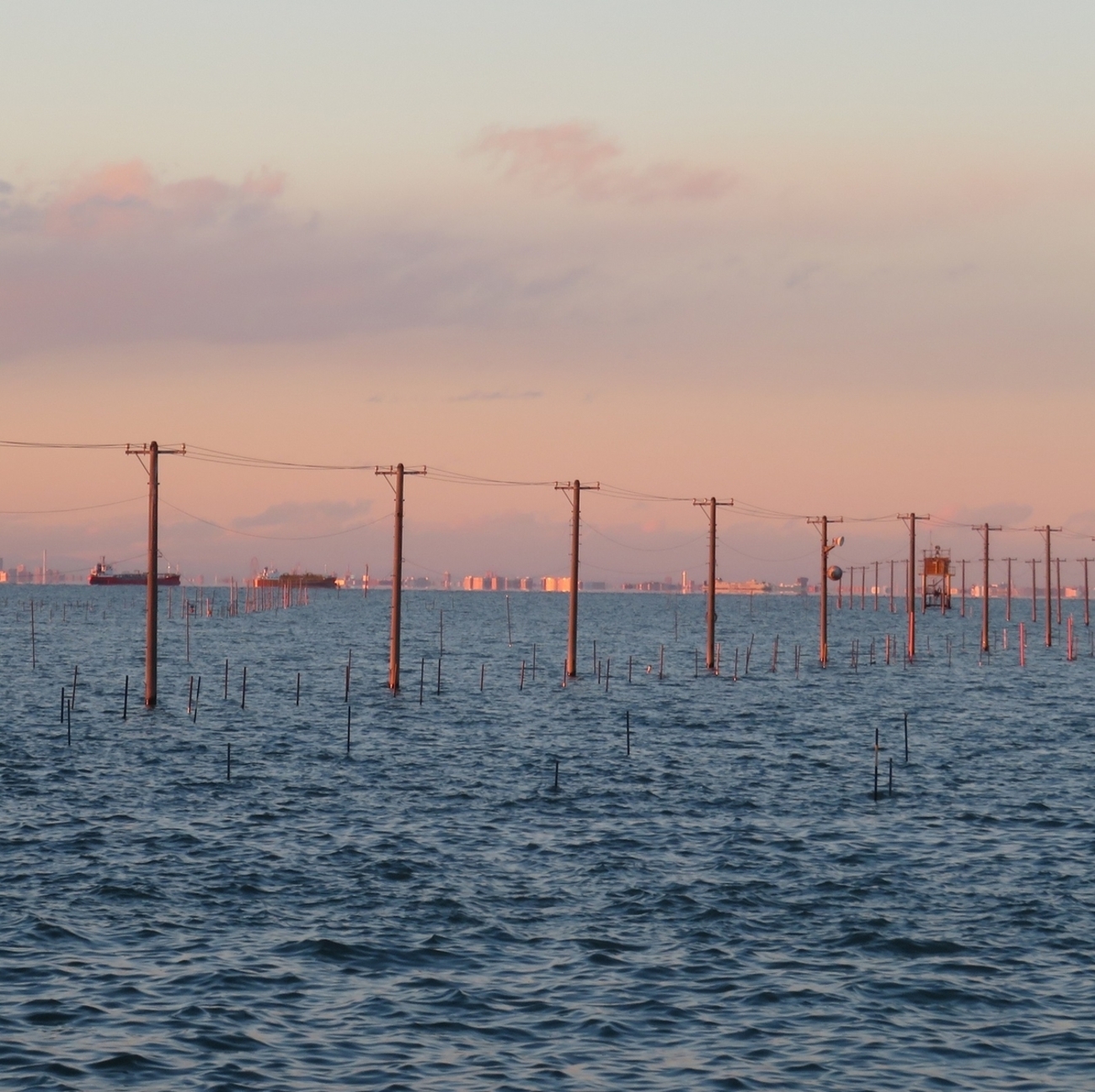 島津豪亮 　海の風景 島津豪亮 海の風景 A Canvas of Islands and the Sea – UNJAPAN